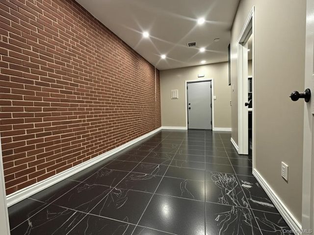 1400 Flatbush Avenue 2R, Brooklyn, NY 11210