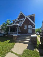 14002 Wisconsin Street, Detroit, MI 48238