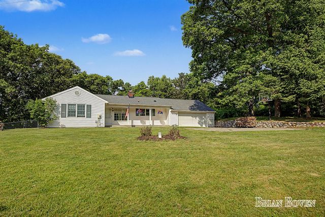 4383 Honey Creek Avenue, Ada, MI 49301