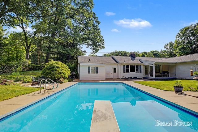 4383 Honey Creek Avenue, Ada, MI 49301