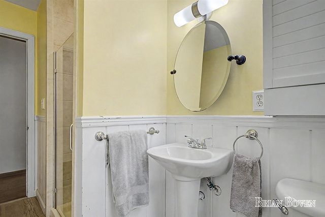 4383 Honey Creek Avenue, Ada, MI 49301