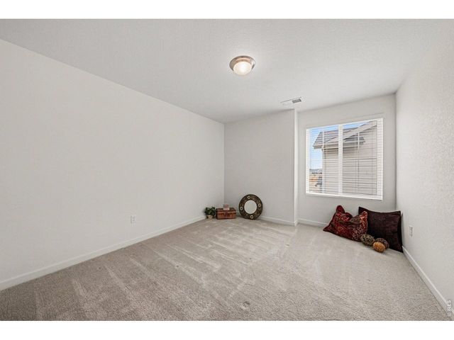 5548 Runge Ct, Timnath, CO 80547