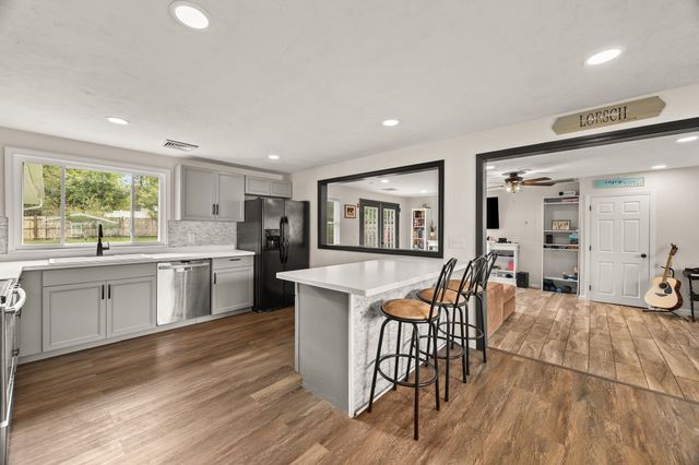 80 Edward Rd, Raynham, MA 02767