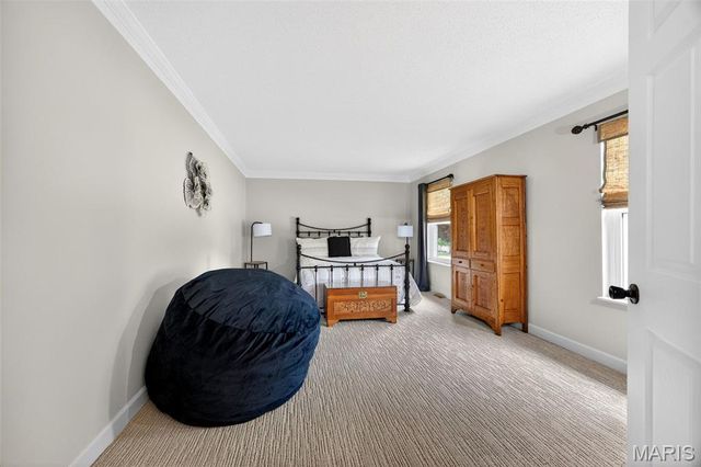 1422 Cobblestone Drive, St Charles, MO 63304