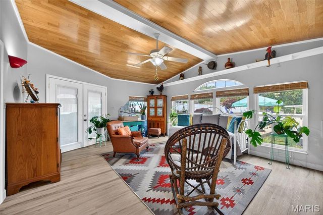 1422 Cobblestone Drive, St Charles, MO 63304