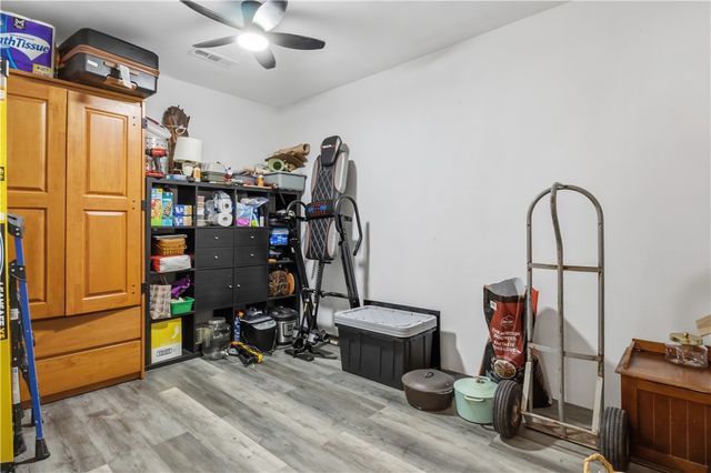 1343 Fox Trail Drive, Elkins, AR 72727