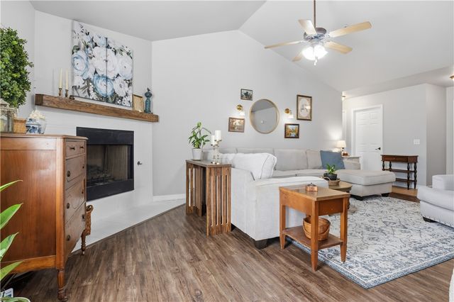 1343 Fox Trail Drive, Elkins, AR 72727