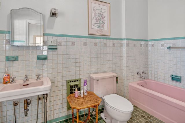 808 Elm Street, Graham, TX 76450