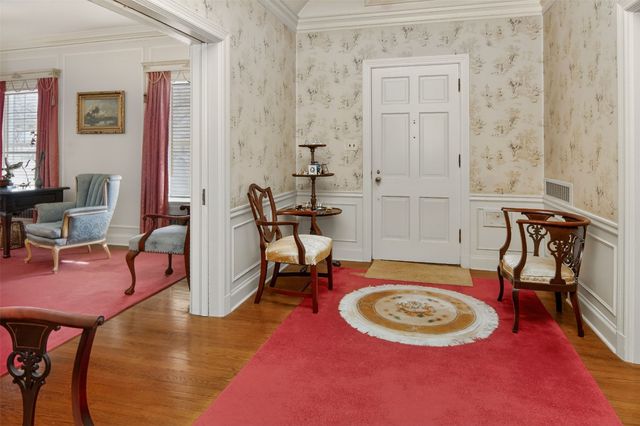 808 Elm Street, Graham, TX 76450