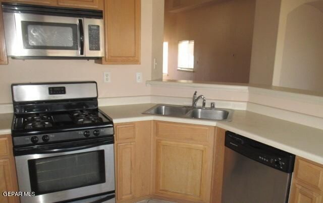 11708 SNOW CLOUD Court, El Paso, TX 79936