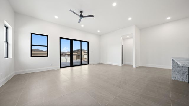 690 Edgecliff Court, Grand Junction, CO 81506