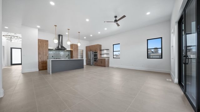 690 Edgecliff Court, Grand Junction, CO 81506