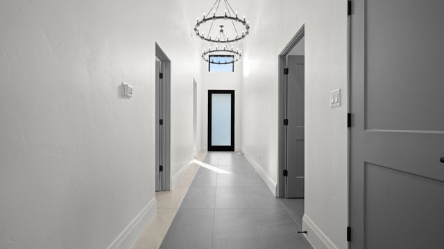 690 Edgecliff Court, Grand Junction, CO 81506