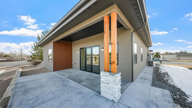 690 Edgecliff Court, Grand Junction, CO 81506