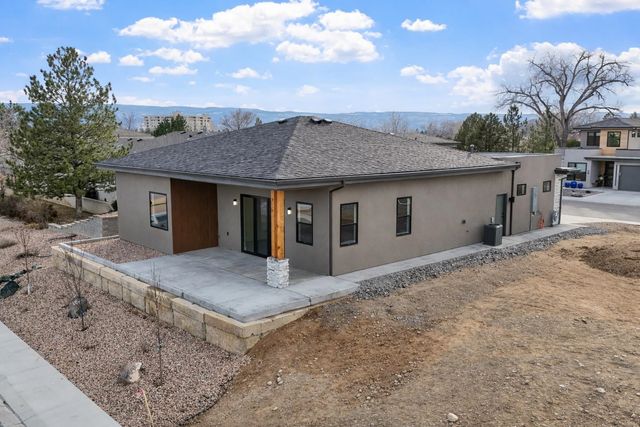 690 Edgecliff Court, Grand Junction, CO 81506