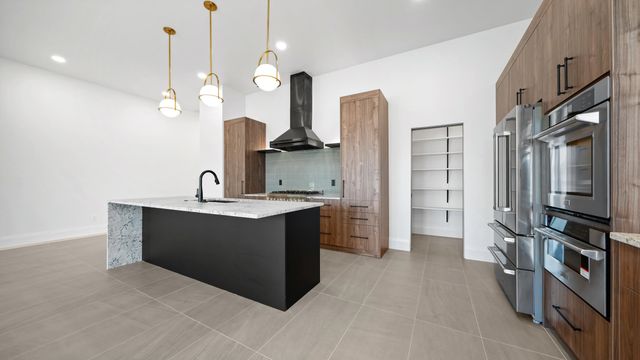 690 Edgecliff Court, Grand Junction, CO 81506