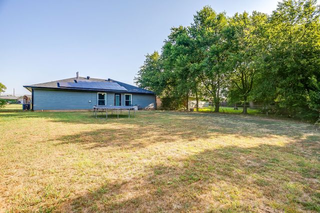 1225 Sandstone Drive, Cleburne, TX 76033