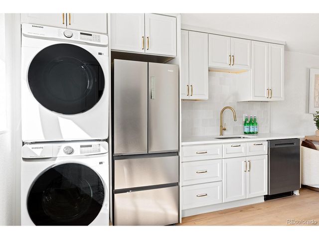 762 Dahlia St, Denver, CO 80220