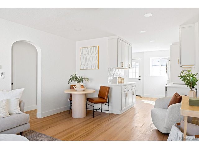 762 Dahlia St, Denver, CO 80220