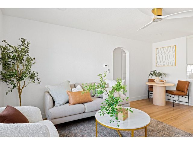 762 Dahlia St, Denver, CO 80220