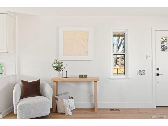 762 Dahlia St, Denver, CO 80220