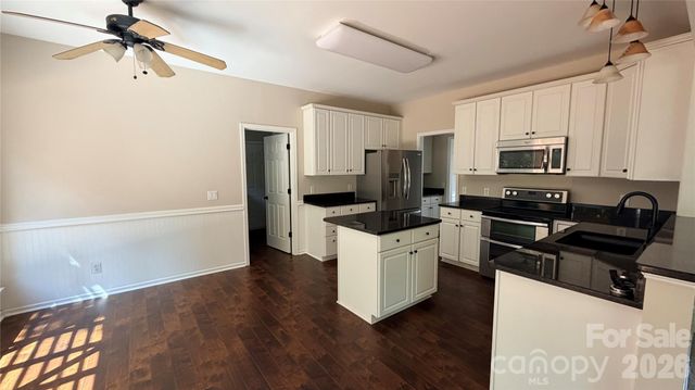 7744 Epping Forest Drive, Huntersville, NC 28078