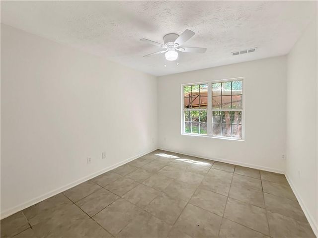 2788 Valley Green Drive, Gainesville, GA 30504