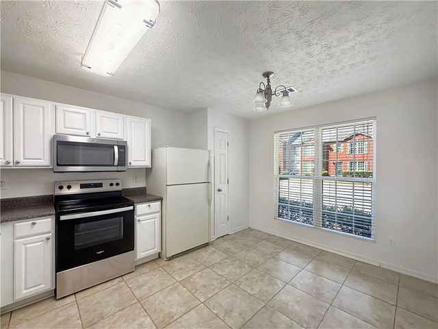 2788 Valley Green Drive, Gainesville, GA 30504