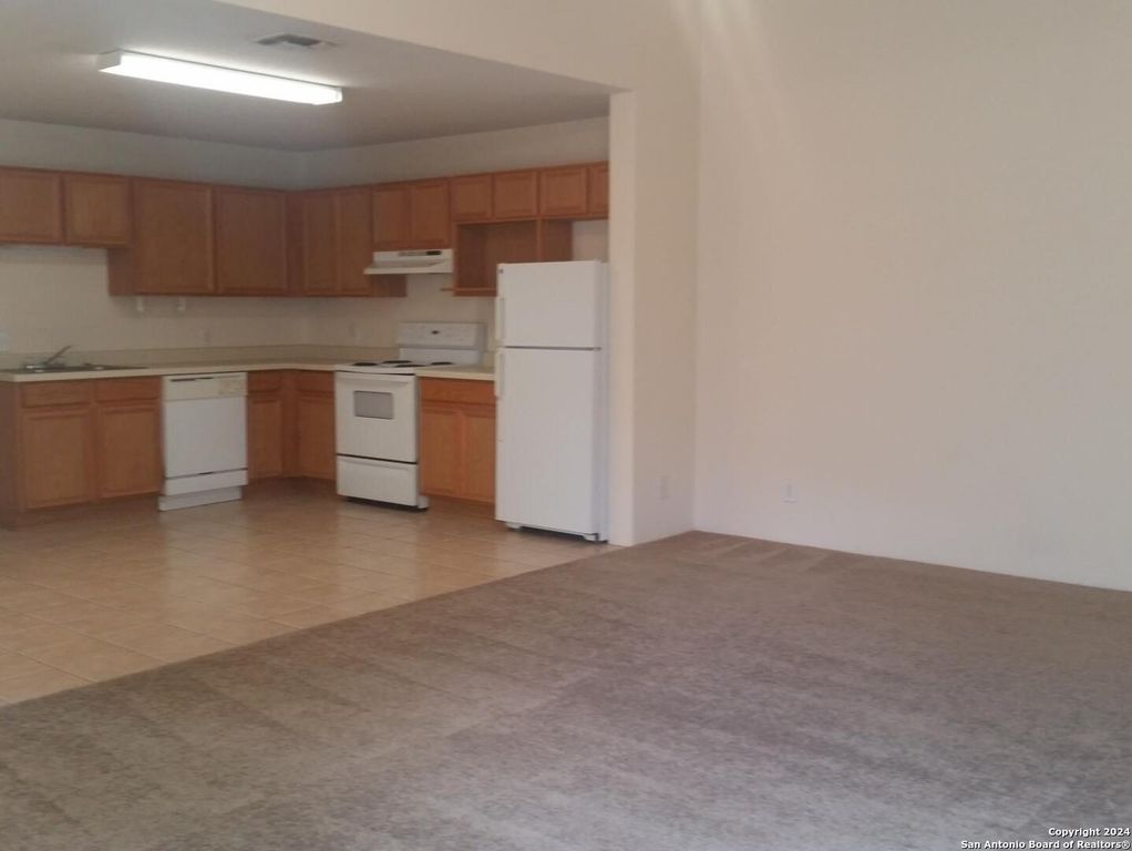 7307 GOLF VISTA BLVD, San Antonio, TX 78244
