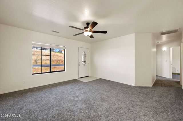 5261 N ROBERT Road, Prescott Valley, AZ 86314