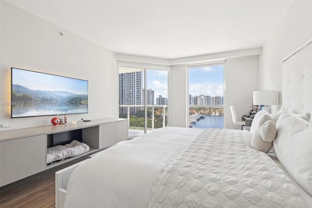 3640 Yacht Club Drive 1007, Aventura, FL 33180