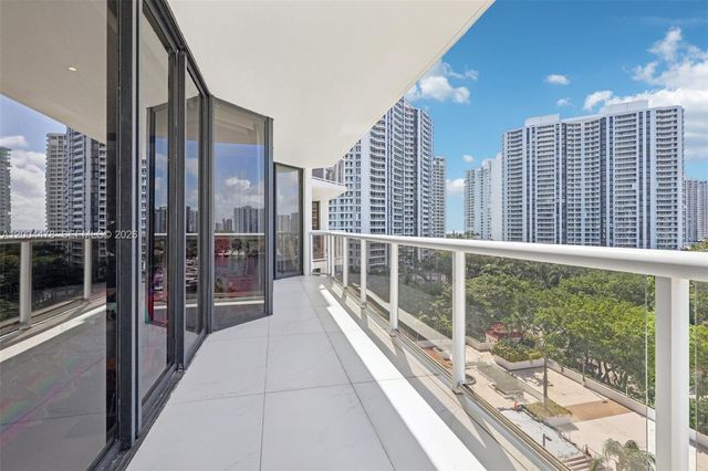 3640 Yacht Club Drive 1007, Aventura, FL 33180