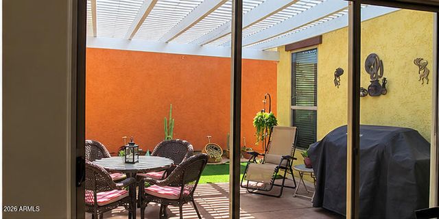 8995 W NORTHVIEW Avenue, Glendale, AZ 85305