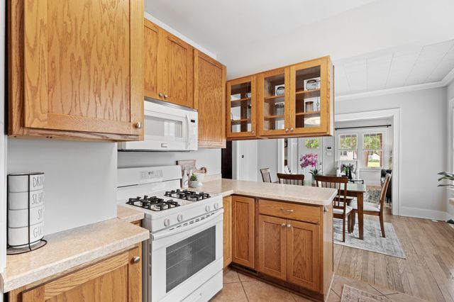 717 2nd Street NW, Rochester, MN 55901