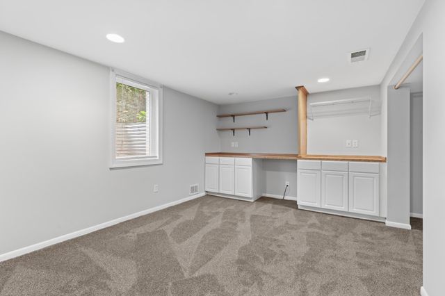 717 2nd Street NW, Rochester, MN 55901