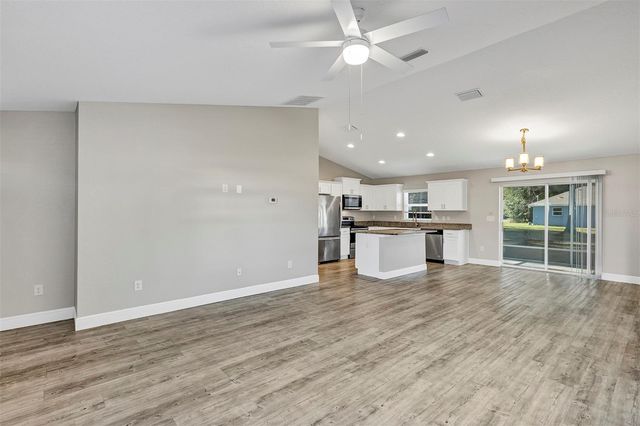 8 PECAN RUN TERRACE, Ocala, FL 34472