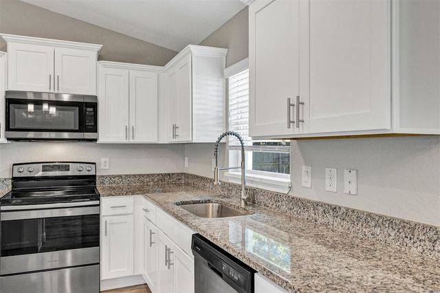 8 PECAN RUN TERRACE, Ocala, FL 34472