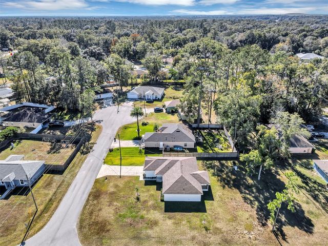 8 PECAN RUN TERRACE, Ocala, FL 34472