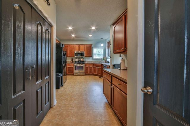 501 Grace Court, Temple, GA 30179