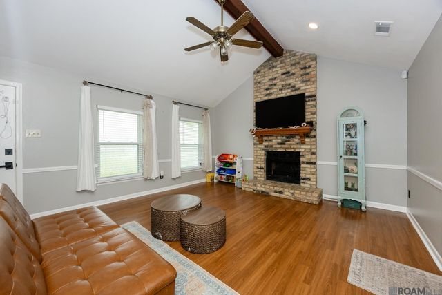 18522 Perkins Oak Rd, Prairieville, LA 70769