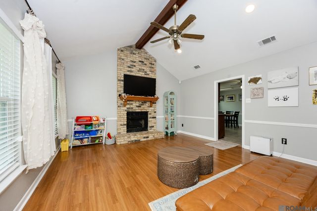 18522 Perkins Oak Rd, Prairieville, LA 70769