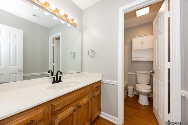 18522 Perkins Oak Rd, Prairieville, LA 70769