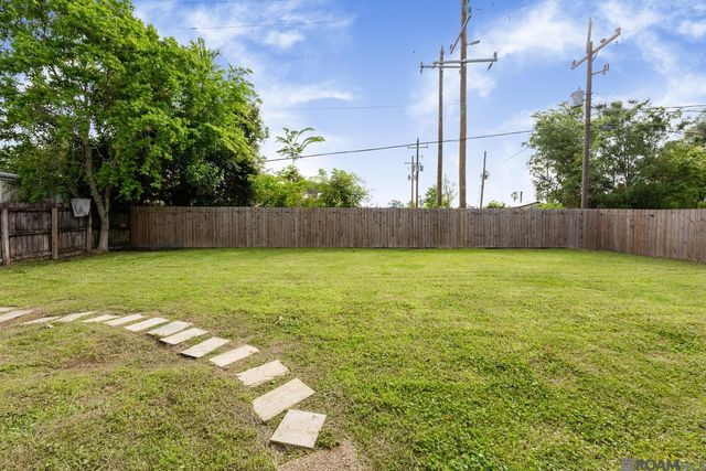 18522 Perkins Oak Rd, Prairieville, LA 70769