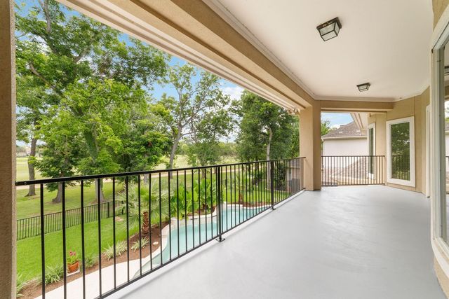 18 Sullivans Court, Missouri City, TX 77459