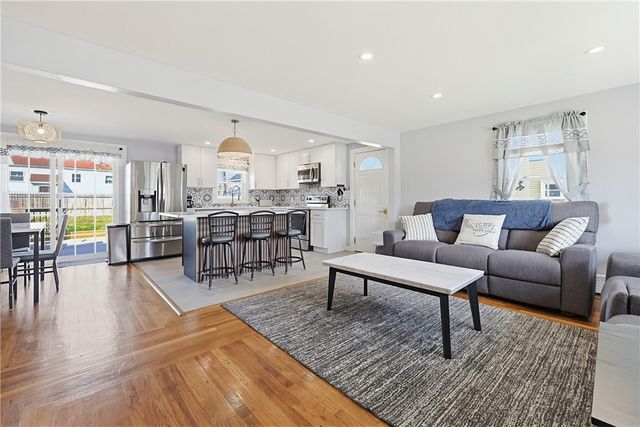 34 Massachusetts Avenue, Cumberland, RI 02864