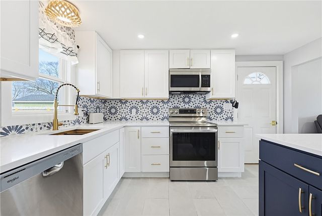 34 Massachusetts Avenue, Cumberland, RI 02864