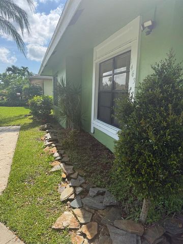1463 Summit Run Circle, West Palm Beach, FL 33415