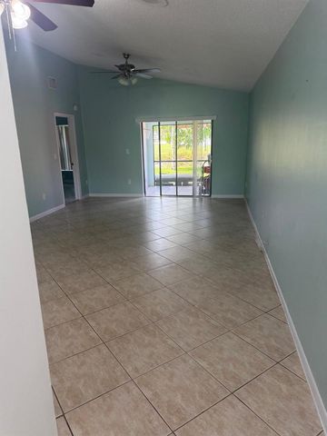 1463 Summit Run Circle, West Palm Beach, FL 33415