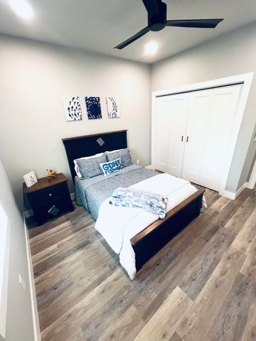 1 Port Duncan Boulevard, Monkey Island, OK 74331