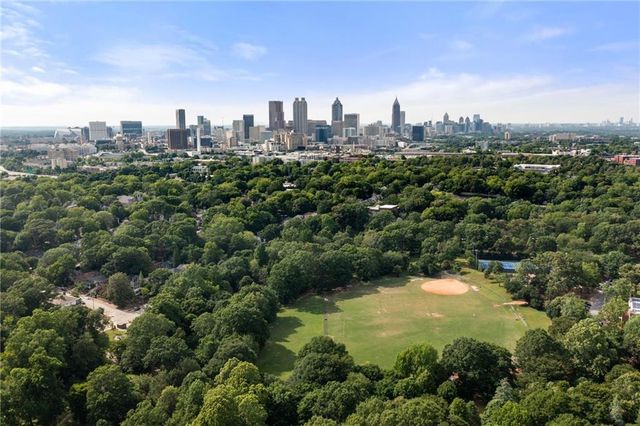 1195 Milton Terrace SE 1106, Atlanta, GA 30315